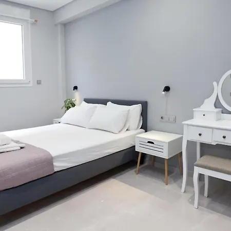 Athenian Comfort 1 Bd Retreat Next To Panormou