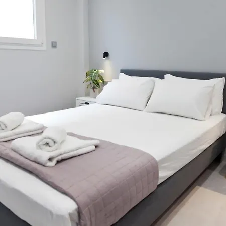 Athenian Comfort 1 Bd Retreat Next To Panormou Apartment