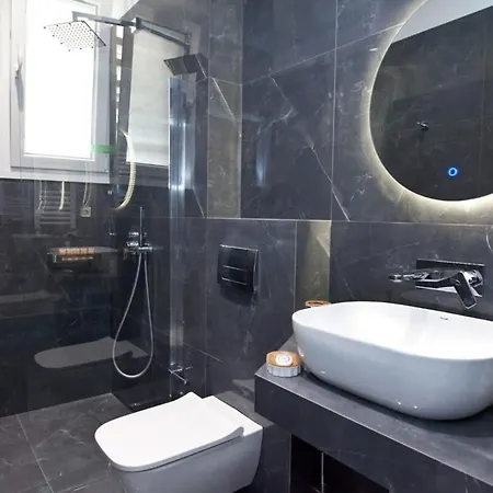 Athenian Comfort 1 Bd Retreat Next To Panormou * Athens