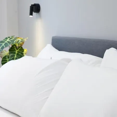 Athenian Comfort 1 Bd Retreat Next To Panormou Apartment